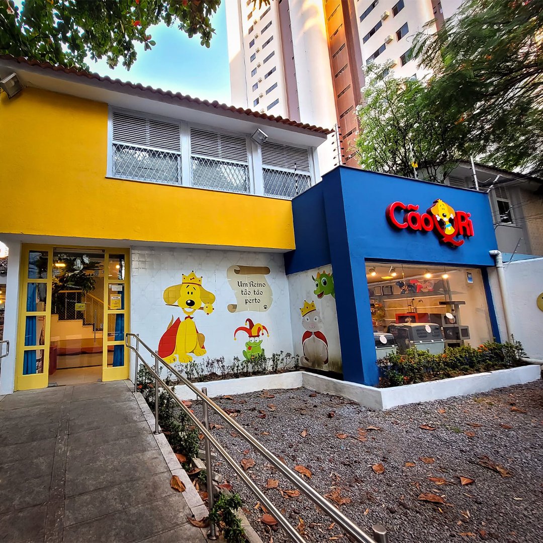 Cão Q Ri Espinheiro