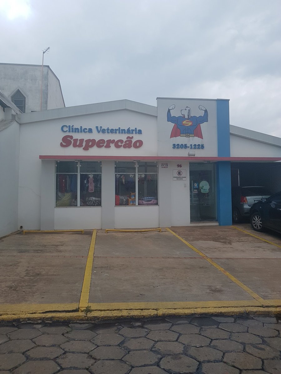 Clínica Veterinária Supercão