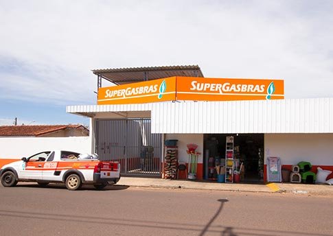 Branco Gás Água e Rações