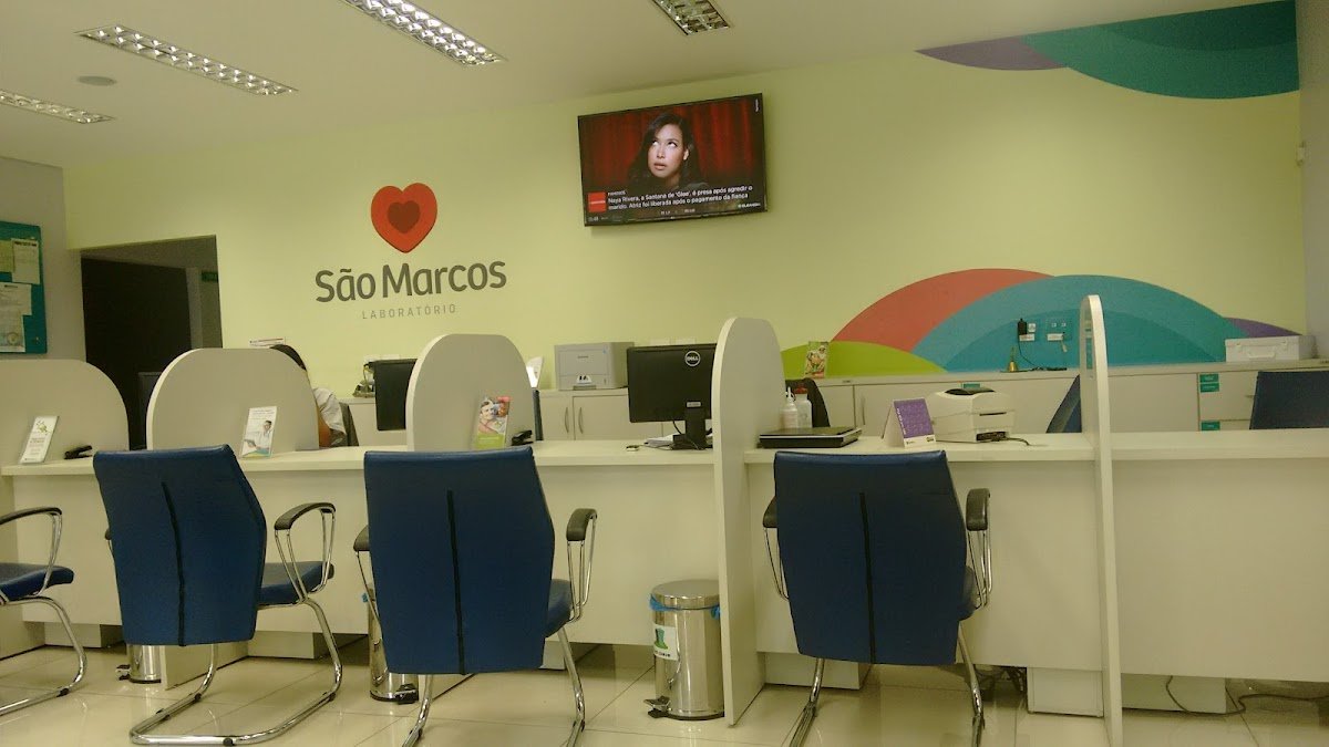 Dr. Marcos Fernandes