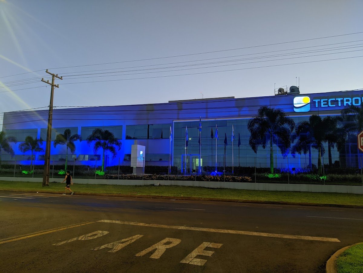 TECTRON - Nutrição e Saúde Animal