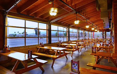 Rudy's "Country Store" and Bar-B-Q