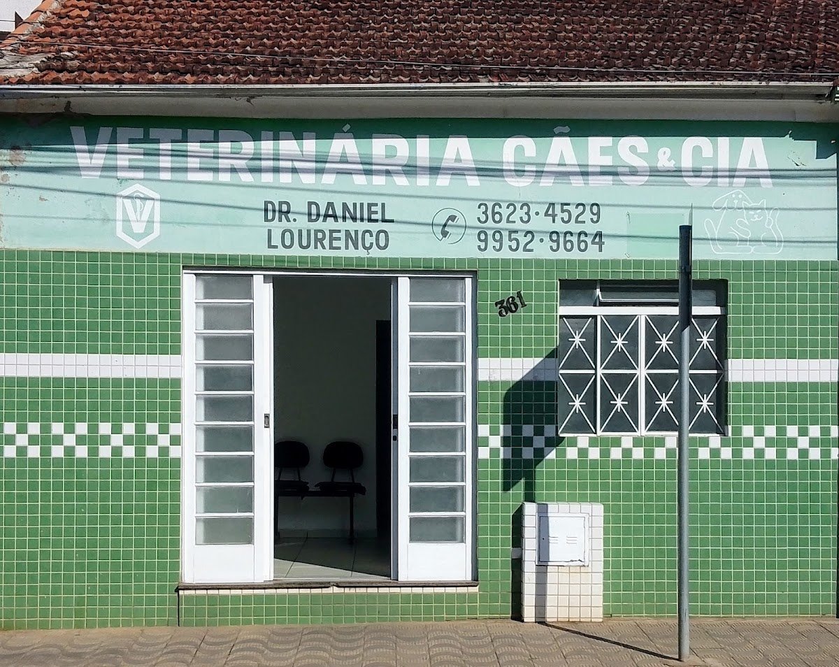 Clínica Veterinária Cães e Cia