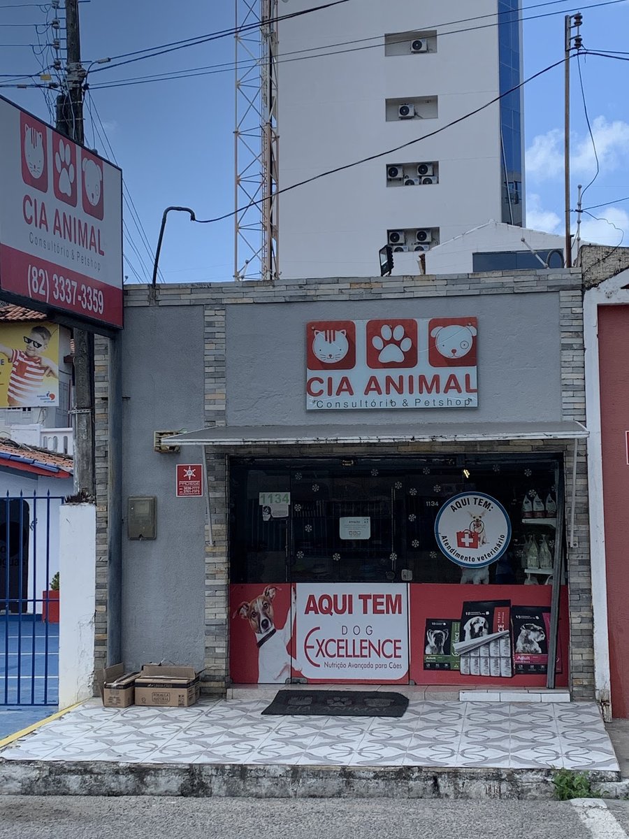 Muzzles & CIA - VETERINARY CLINIC AND PET SHOP