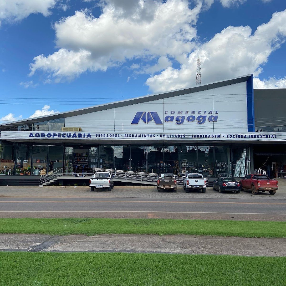Comercial Magoga