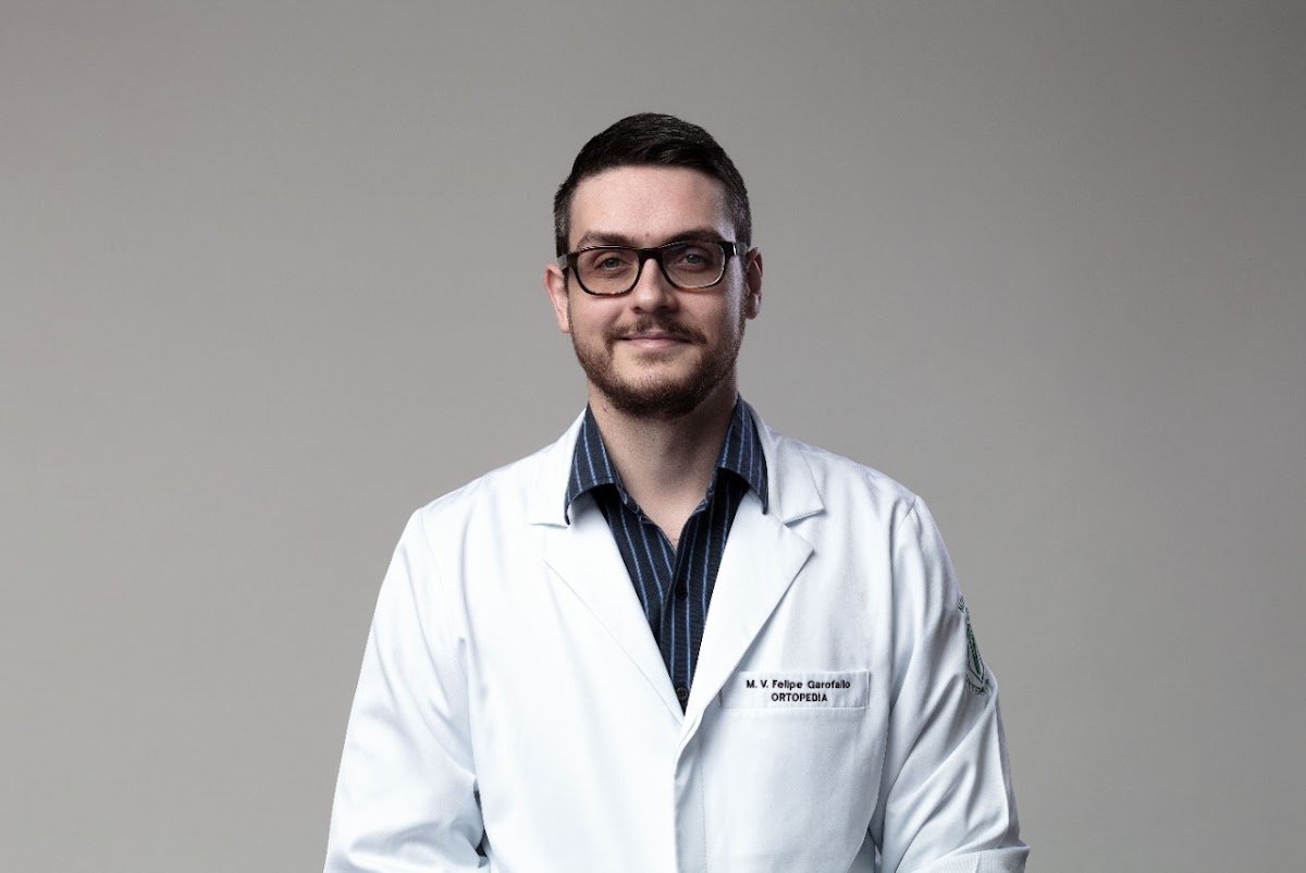 Felipe Garofallo: Ortopedia e Cirurgia Veterinária