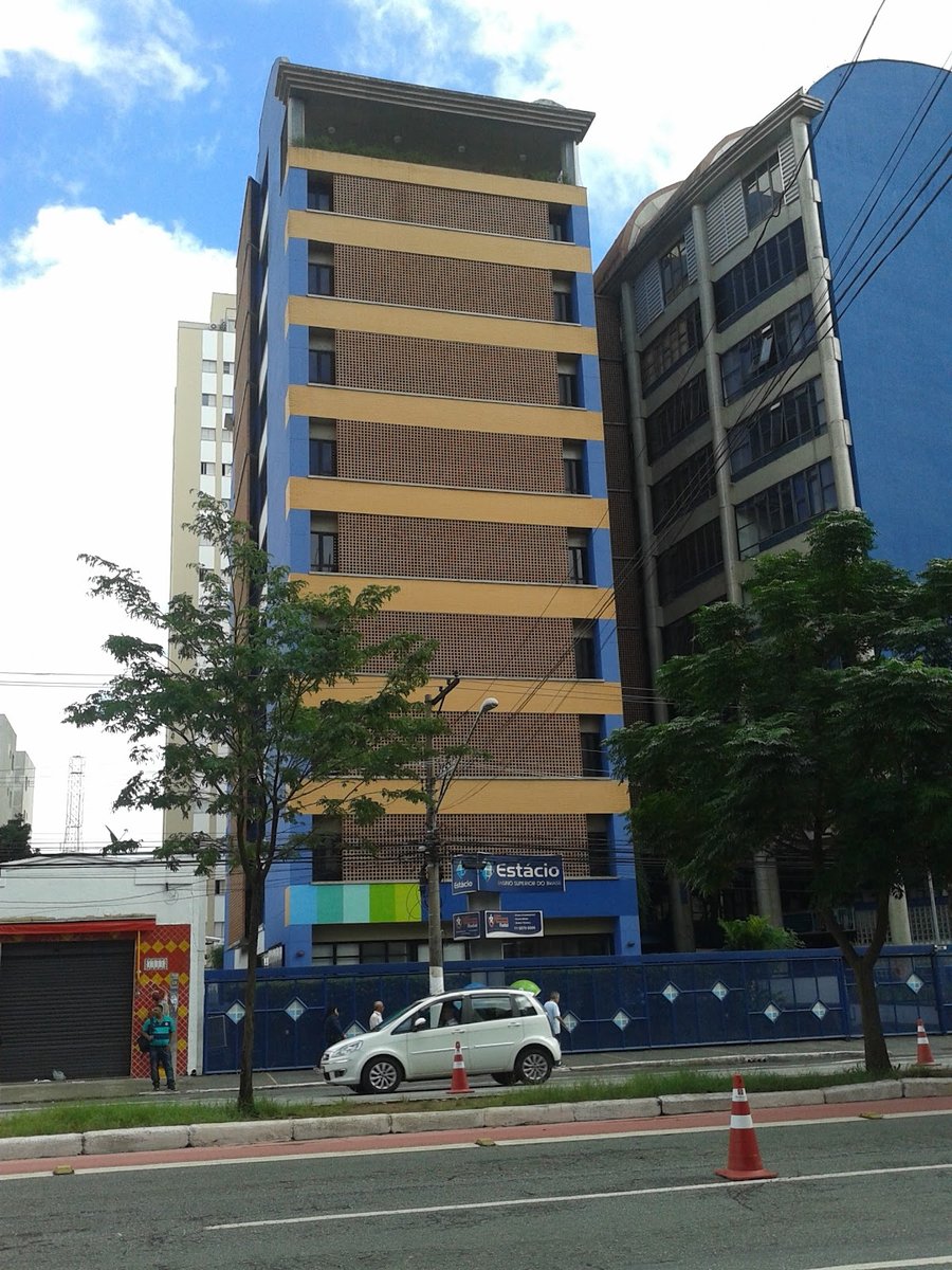 CEFEEP - Centro de Formação e Especialização em Embelezamento e Estética Pet