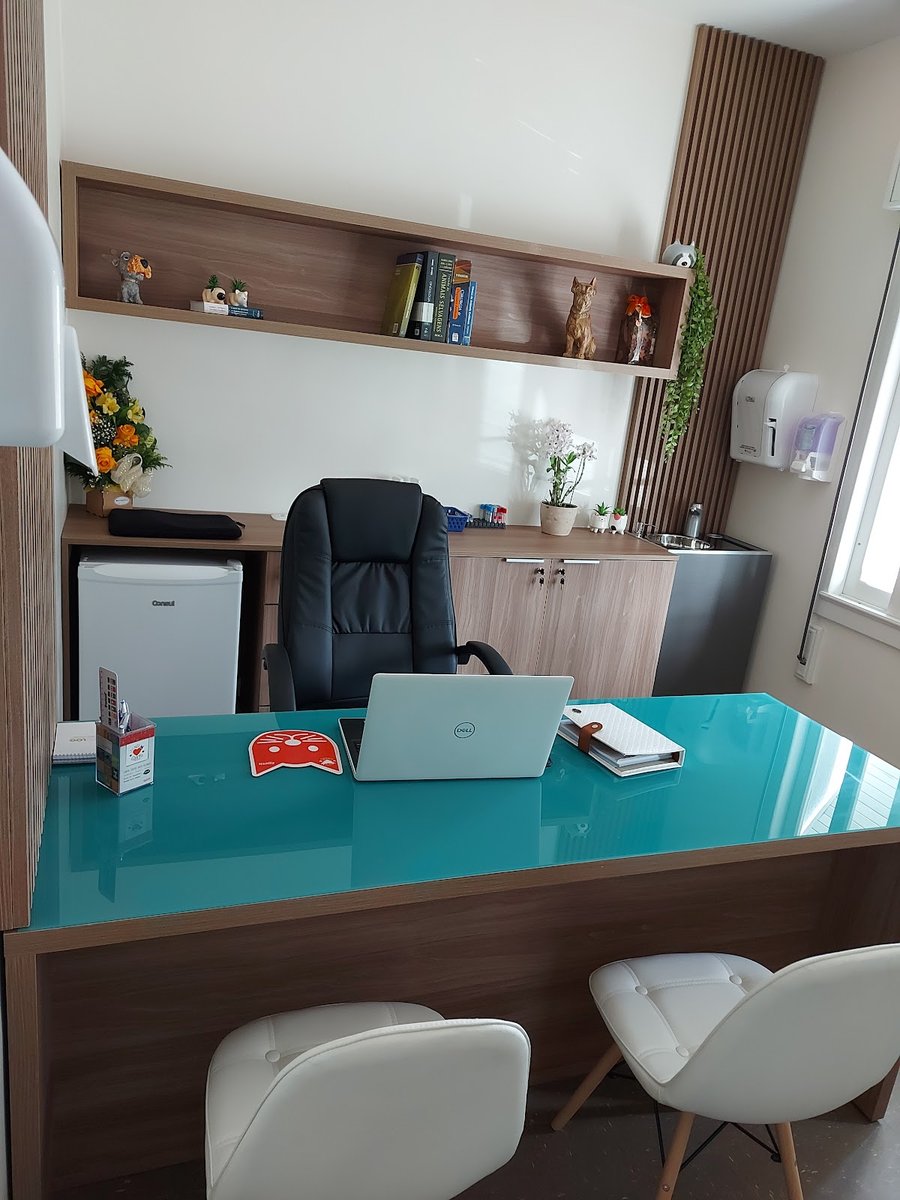 Tassiane Candido - Oncologia, Quimioterapia e Cirurgia Veterinaria