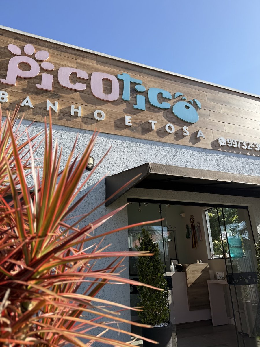 BANHO E TOSA PINEVILLE 