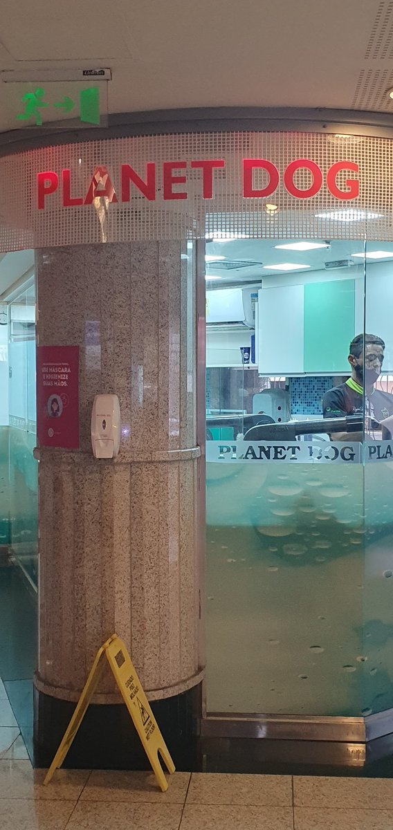 Planet Dog - Bourbon Shopping