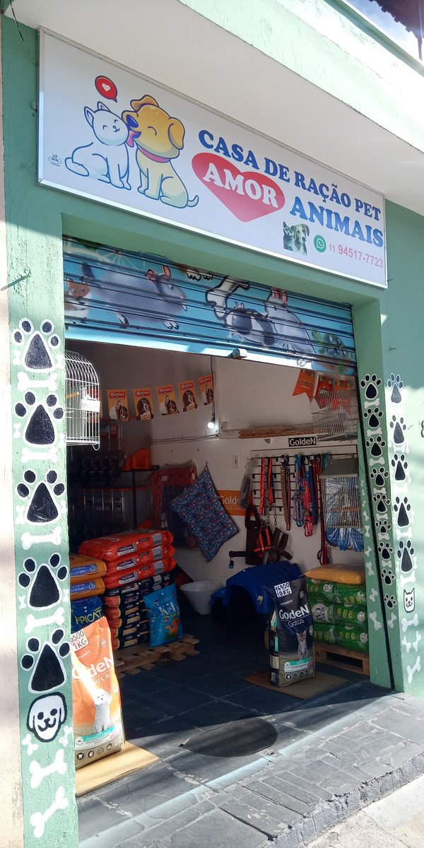 Casa de ração pet amor animais.