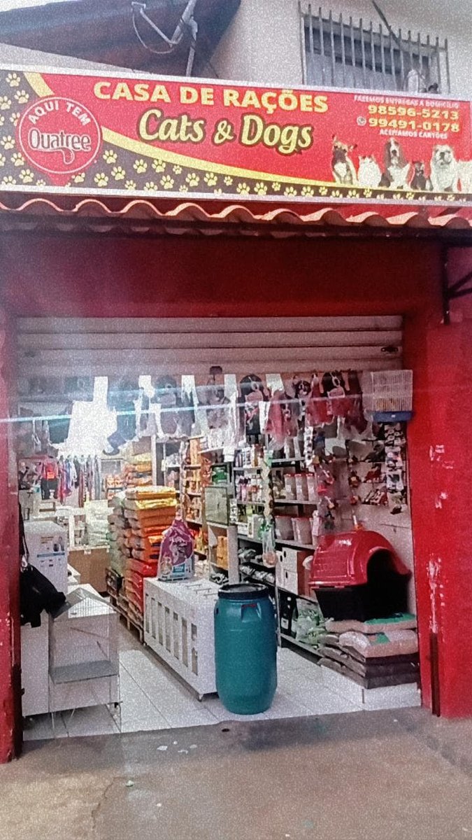 Casa de Ração Cat e Dog