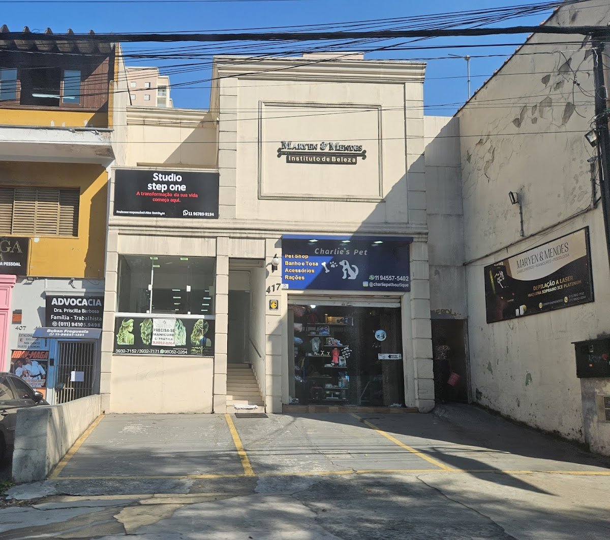 Charlie's Petshop & Boutique Ltda