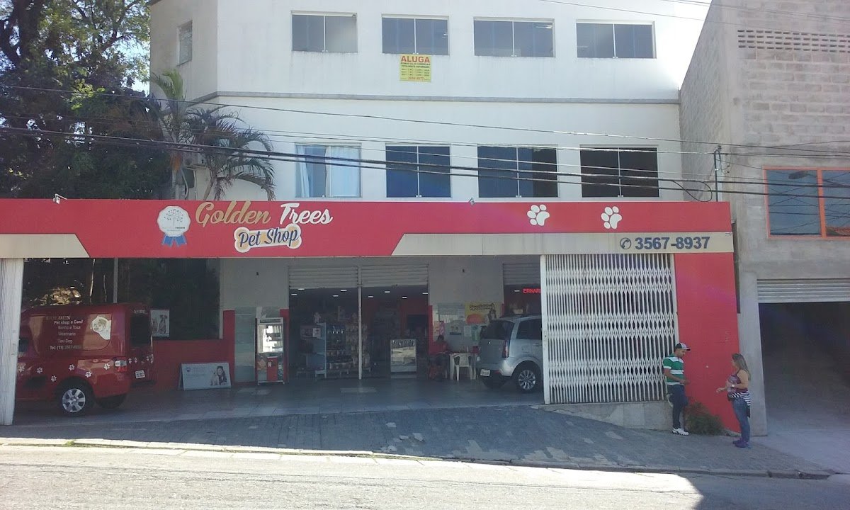 GOLDEN TREES PET SHOP