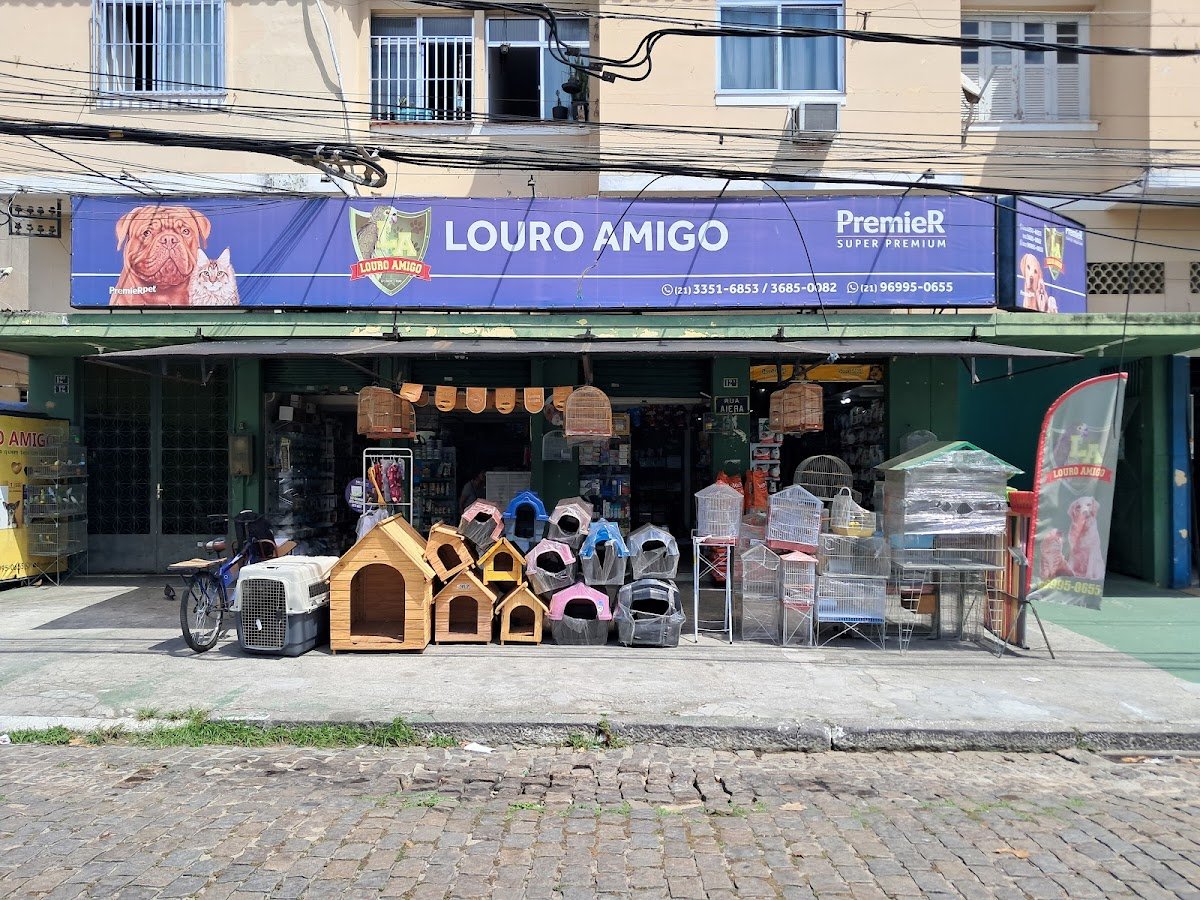 Blonde Friend Pet Shop