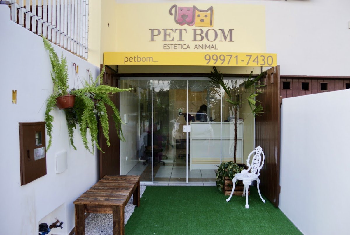Pet Bom